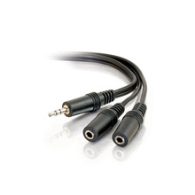 6ft (1.8m) One 3.5mm Stereo Male to Two 3.5mm Stereo Female Y-Cable